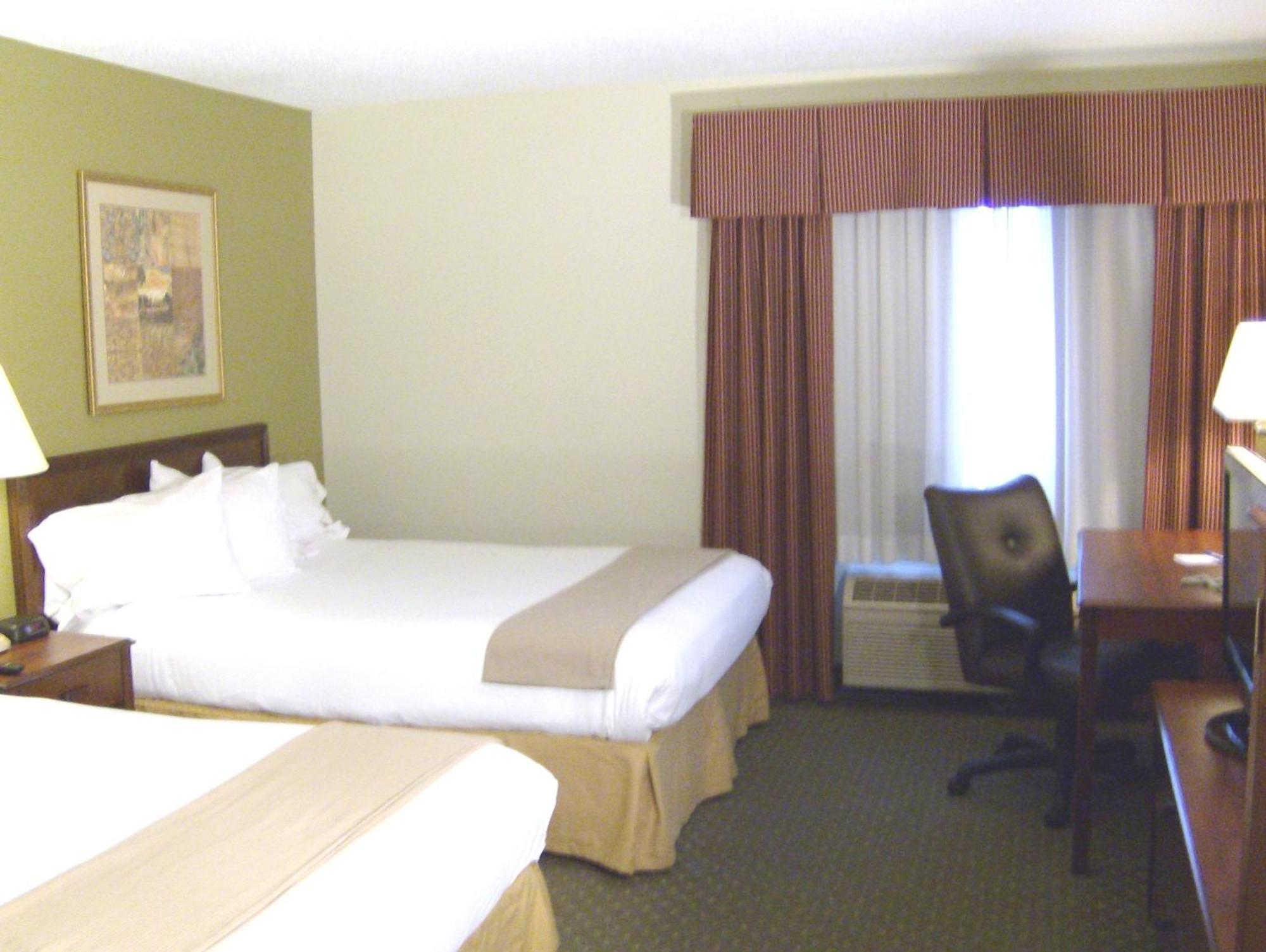 Holiday Inn Express Evansville - West By Ihg Exterior photo